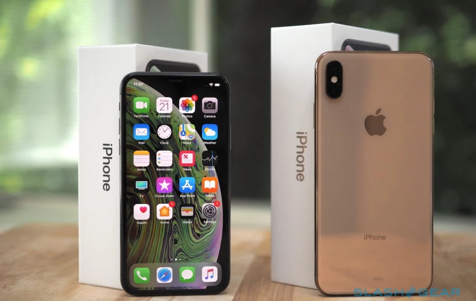 Πανικός με το iPhone XS Max των 1.539 ευρώ – Εξαντλήθηκε στην Ελλάδα της κρίσης